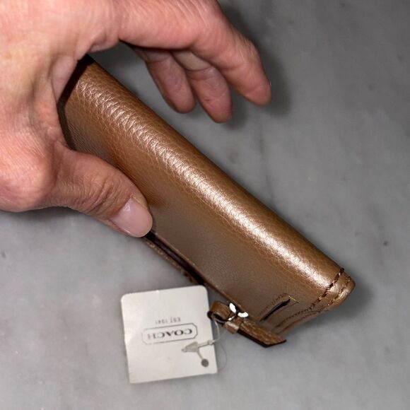 Coach Wallet Golden Tan Pearlized Metallic Pebbled Leather Twistlock Wallet NWT - Picture 8 of 16